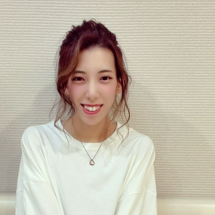 篠田幸奈